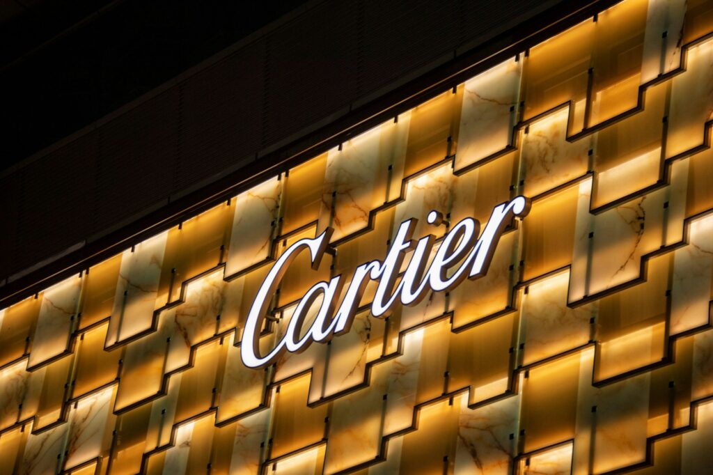 カルティエcハートネックレスは本当に廃盤したのか